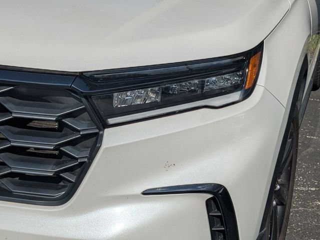 Used 2025 Platinum White Pearl Honda Sport image 4