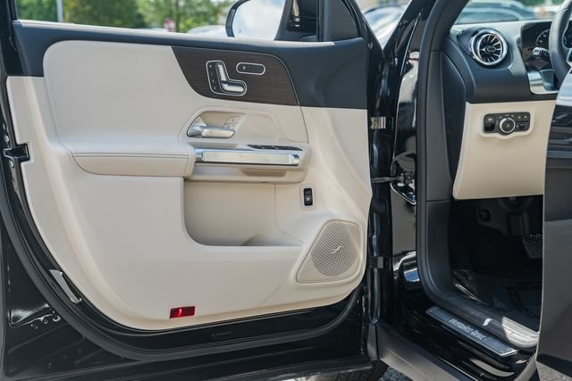 New 2026  Mercedes-Benz GLB 250 image 38