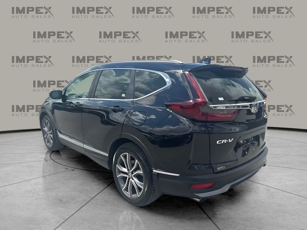 Used 2020  Honda Touring image 2