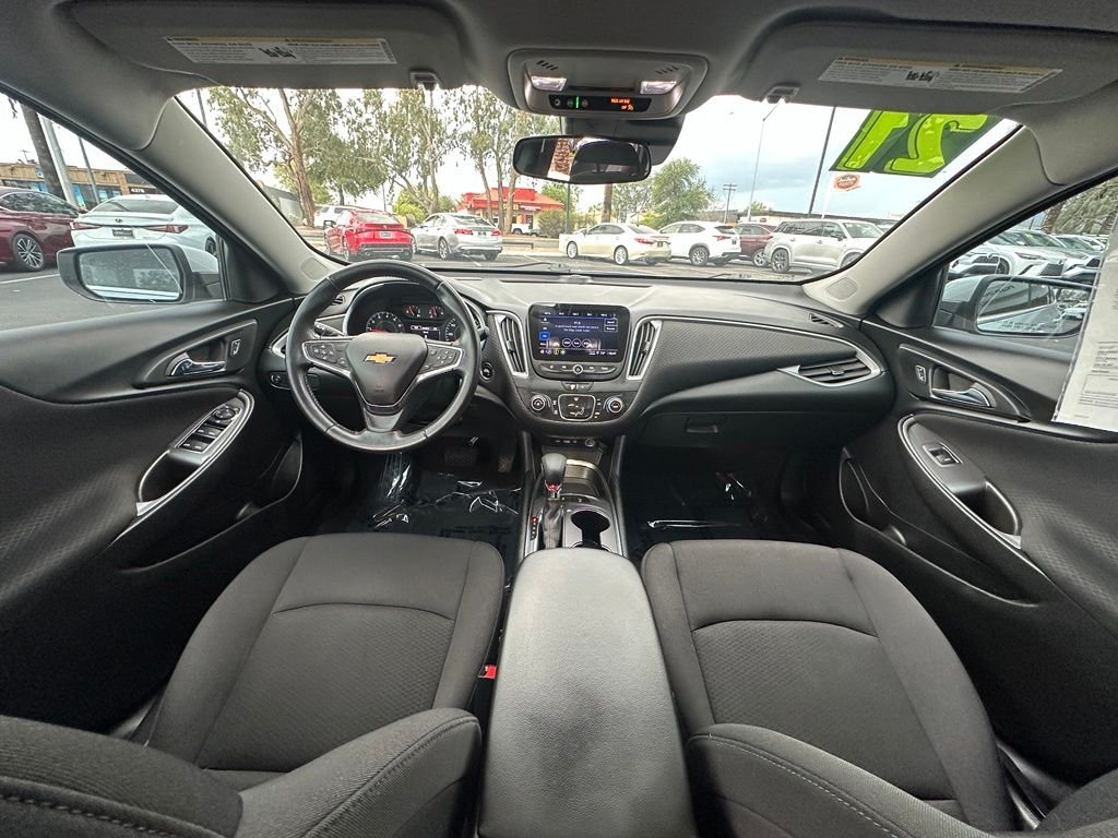 Used 2021 Silver Chevrolet RS image 15