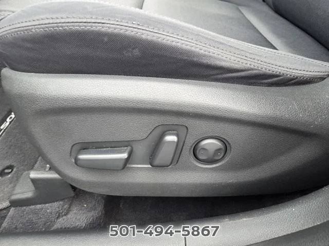 Used 2018 Black Hyundai Value image 18