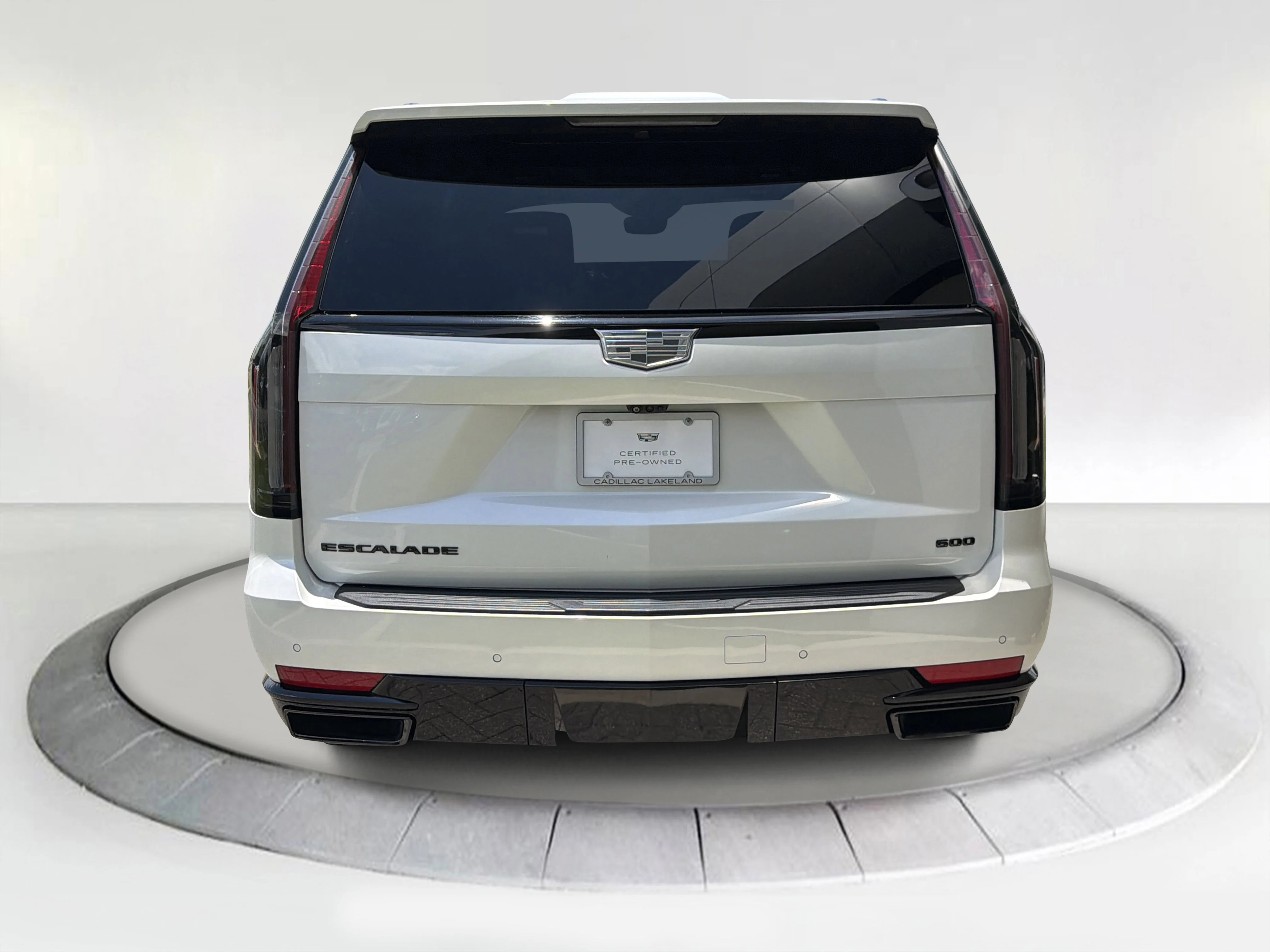 Used 2023 Crystal White Tricoat Cadillac 4WD Sport Platinum image 4
