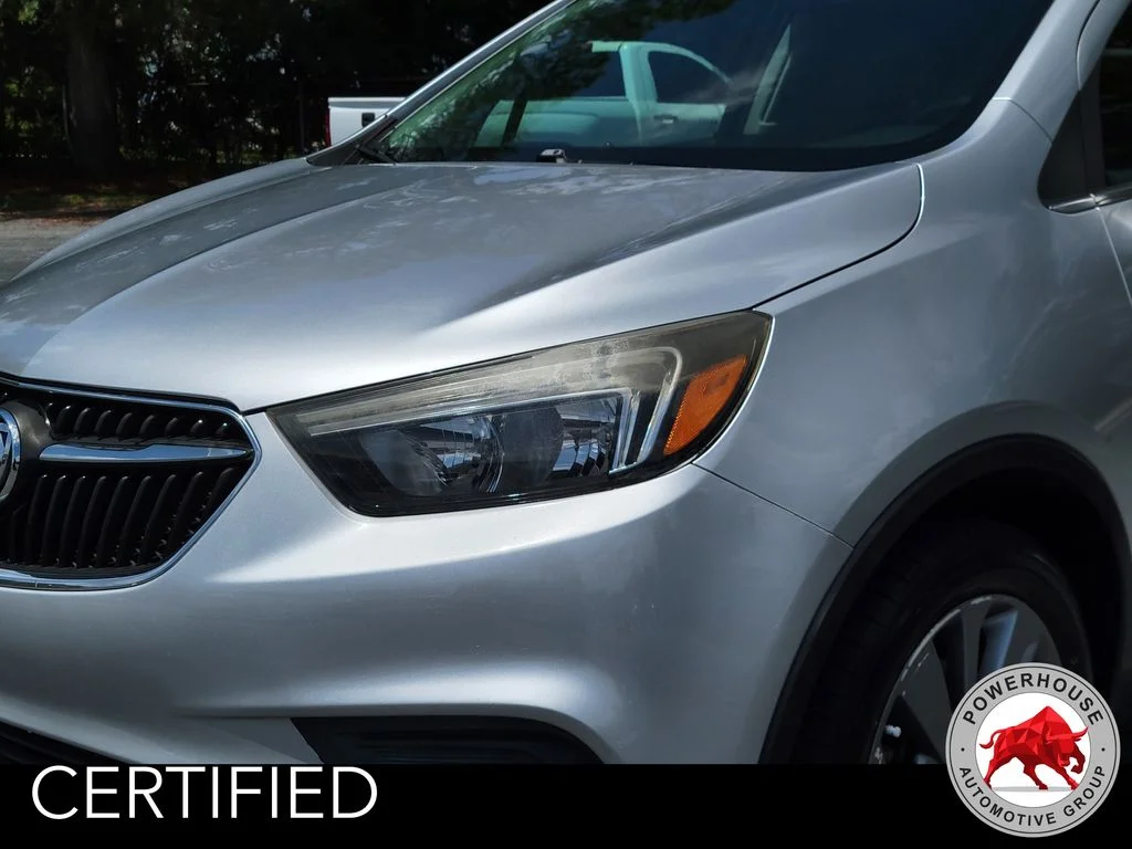 Used 2018 Silver Buick Preferred image 11