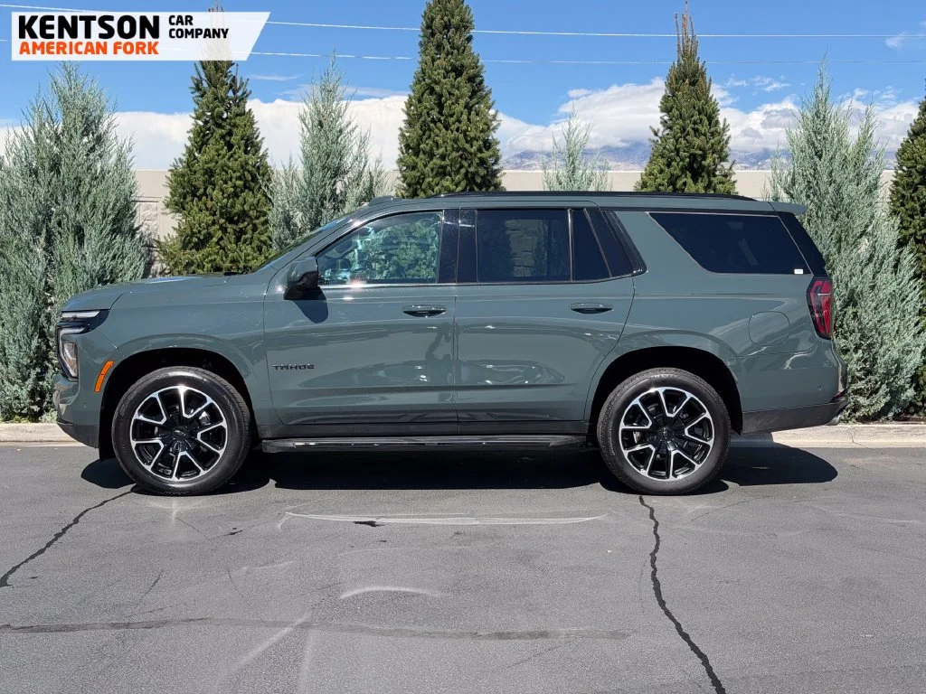 Used 2026 Gray Chevrolet RST image 4