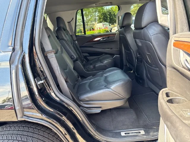 Used 2020 Black Raven Cadillac Luxury image 10