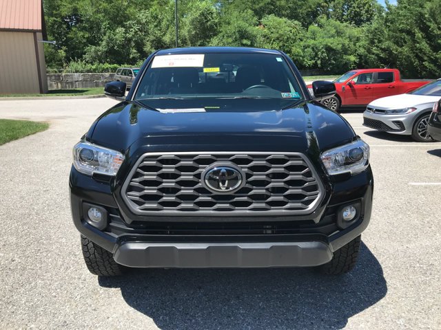 Used 2022 Midnight Black Metallic Toyota TRD Off Road image 3