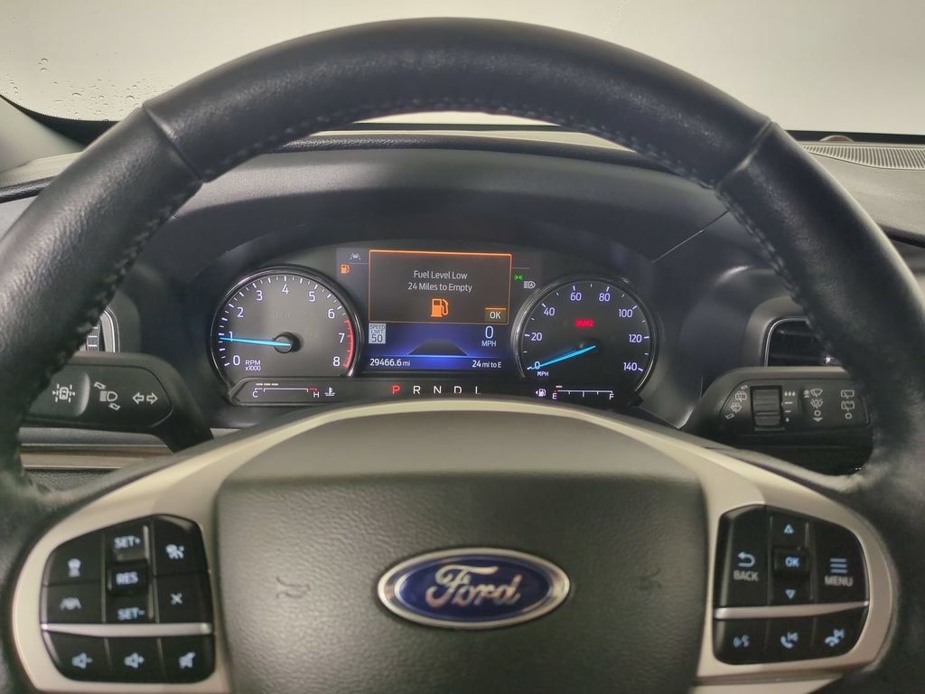 Used 2022 Black Ford Limited image 37