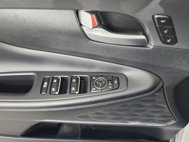 2021 Hyundai Santa Fe Limited - Photo 9
