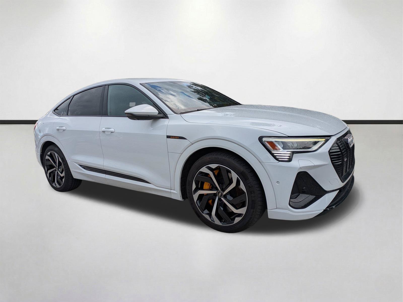 2023 Audi e-tron Sportback 95 kWh Premium Plus quattro's photo