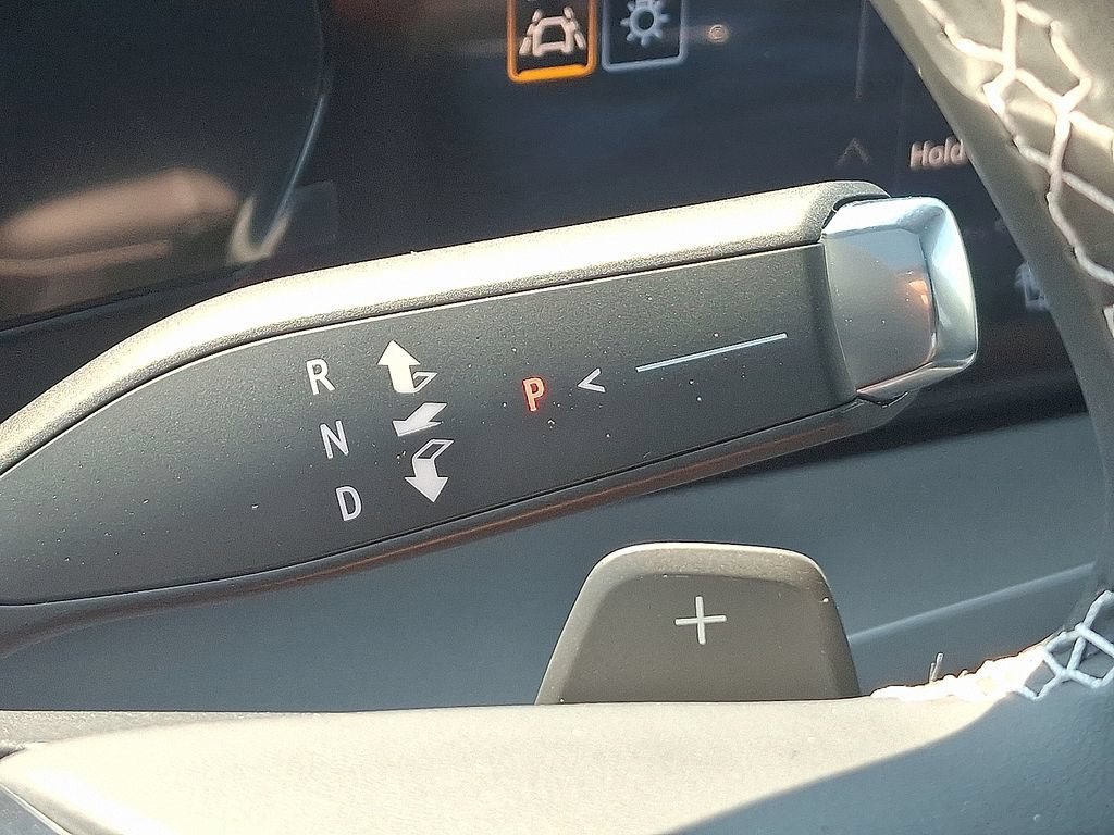 2027 Chevrolet Traverse LT - Photo 8