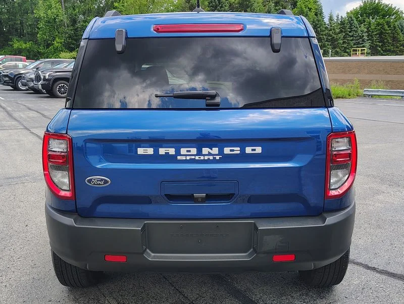 Used 2023 Blue Ford Big Bend image 9
