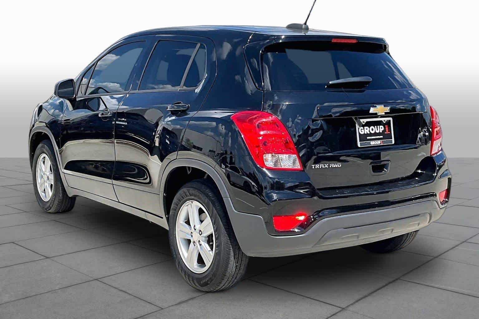 Used 2020 Mosaic Black Metallic Chevrolet LS image 11