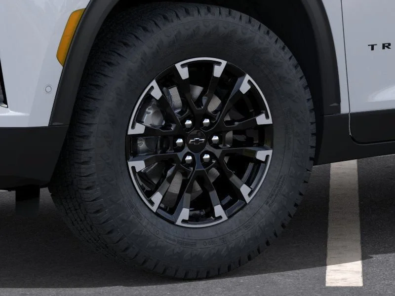 New 2026 Polar White Tricoat Chevrolet Z71 image 9