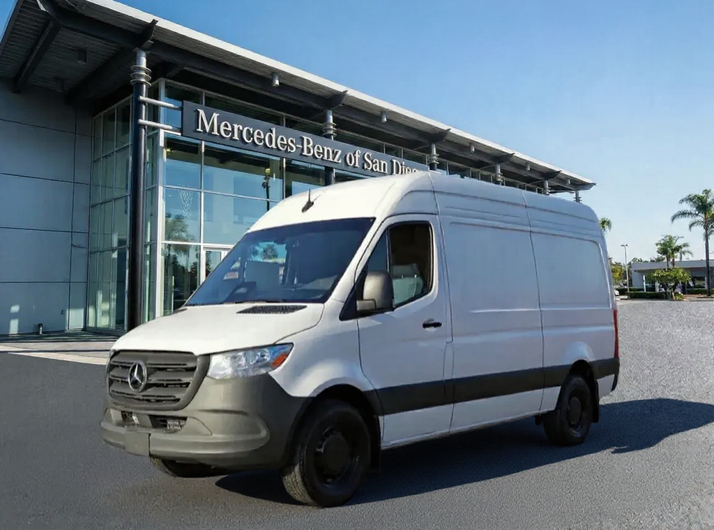 2025 Mercedes-Benz Sprinter 2500 144 WB's photo
