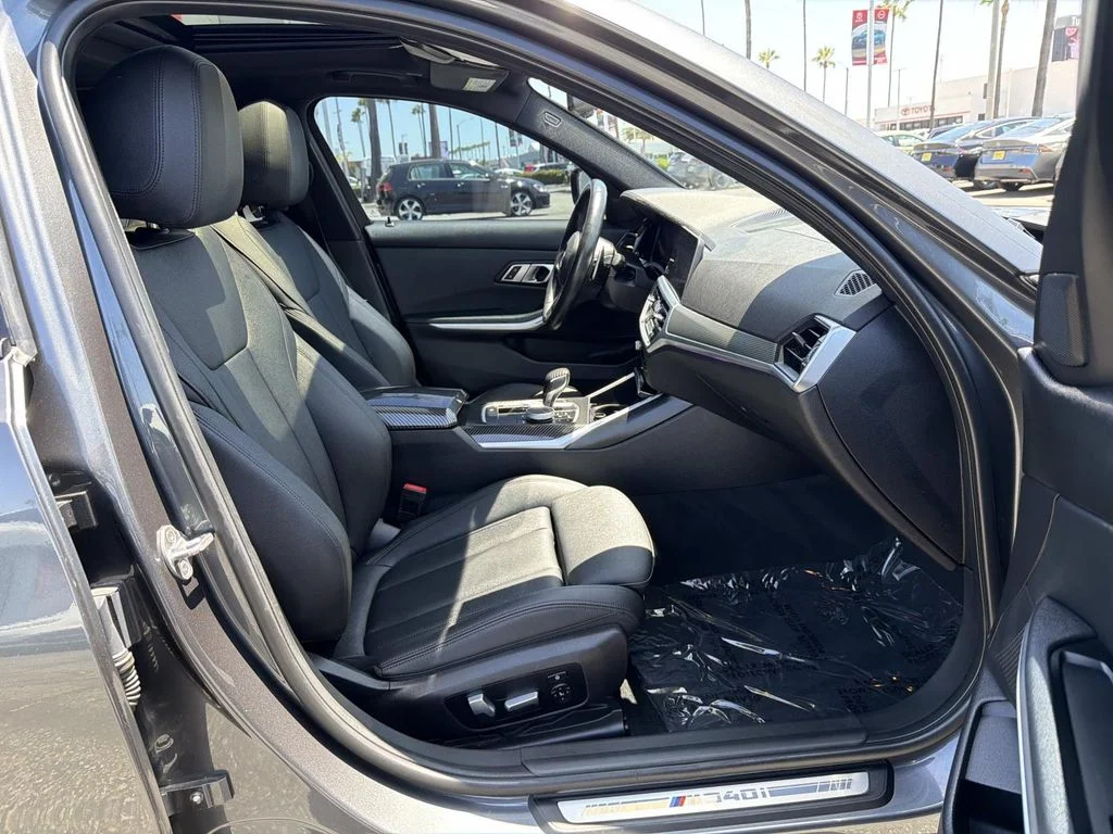 Used 2020 Mineral Grey Metallic BMW M340i image 26
