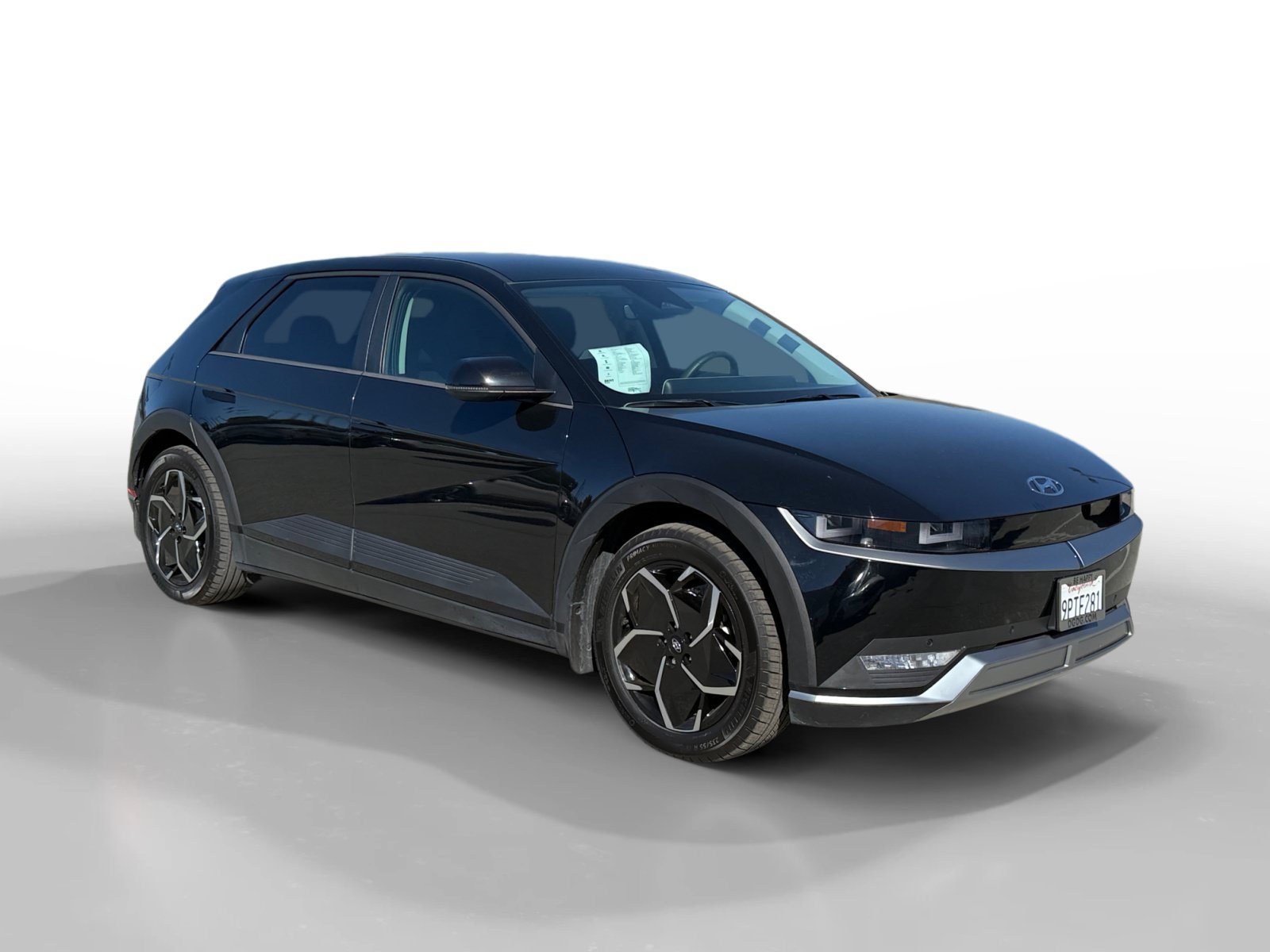 Certified Used 2024 Abyss Black Hyundai SEL image 7