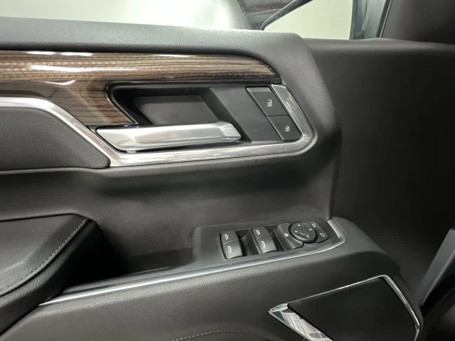 2025 Chevrolet Silverado 1500 LT - Photo 24