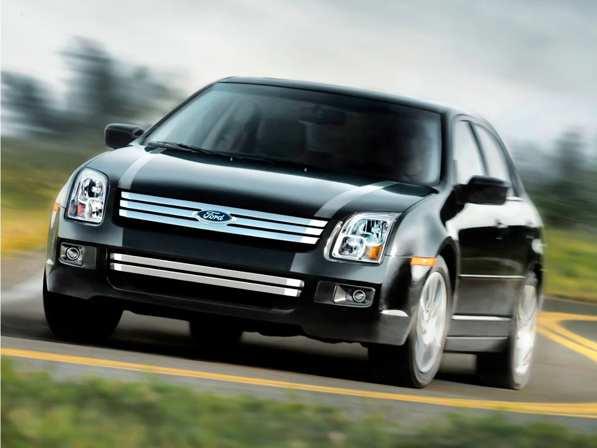 2006 Ford Fusion V6 SE's photo