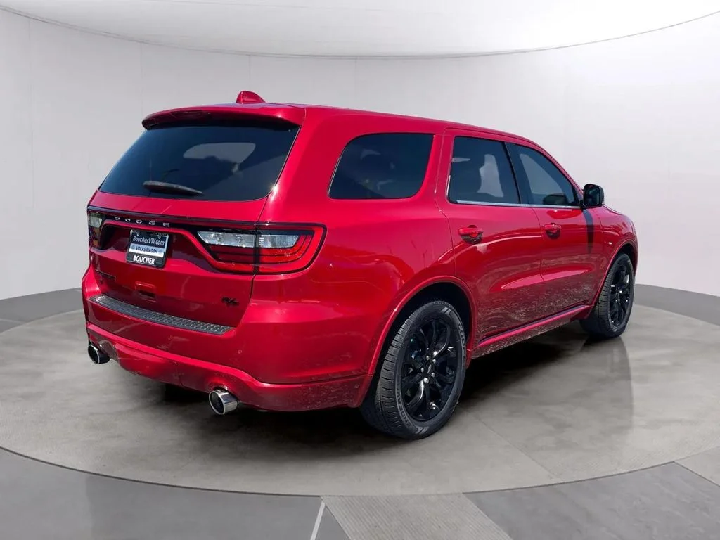 Used 2019 Redline 2 Coat Pearl Dodge R/T image 5