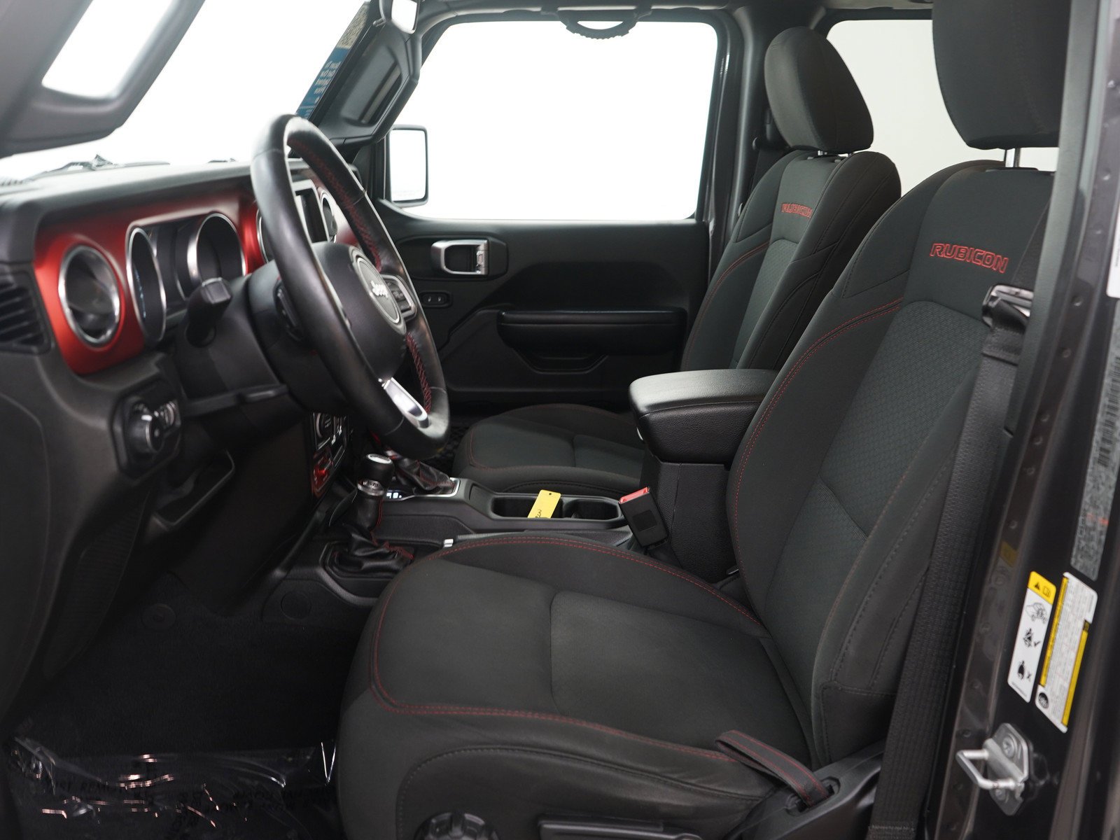 Used 2019 Granite Crystal Metallic Clearcoat Jeep Unlimited Rubicon image 15