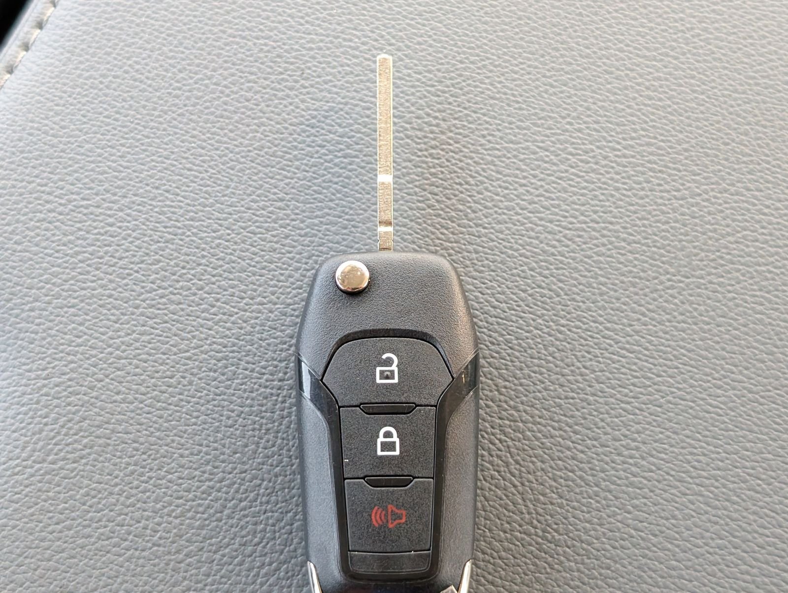 2025 Ford F-350 Super Duty Chassis Cab XL - Photo 28