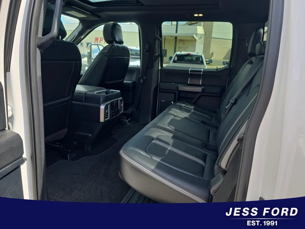 Used 2018 White Ford Platinum image 11