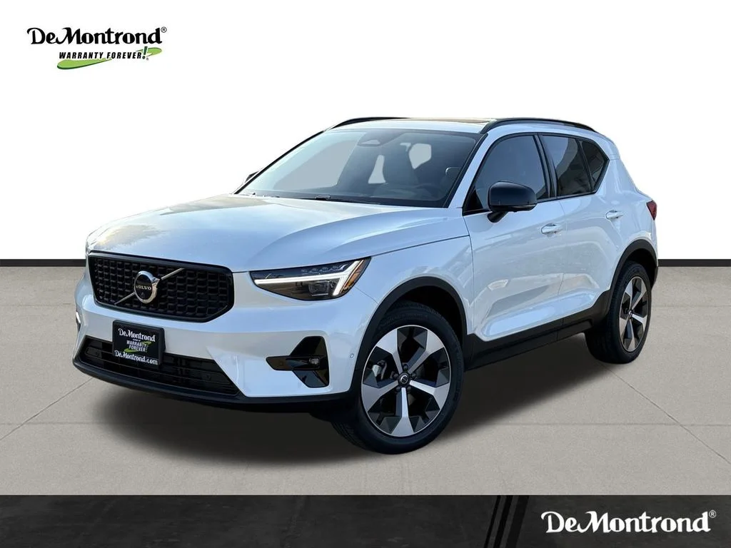 New 2026 Crystal White Volvo Plus image 1