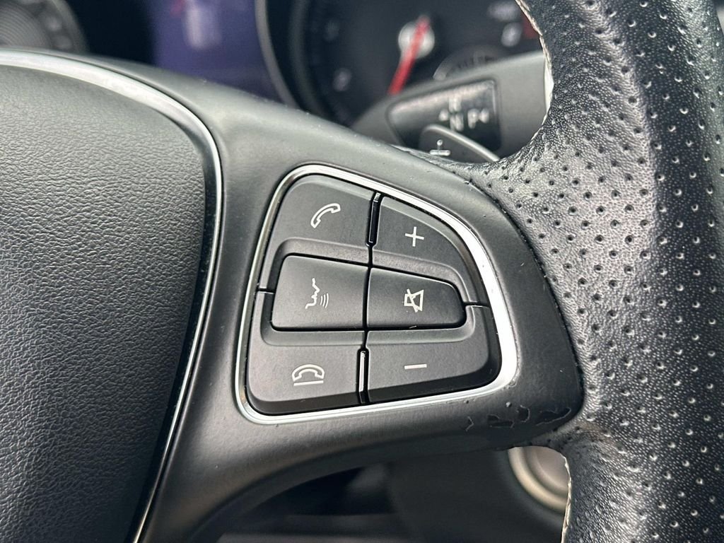 Used 2018 Mountain Gray Metallic Mercedes-Benz GLA 250 image 28
