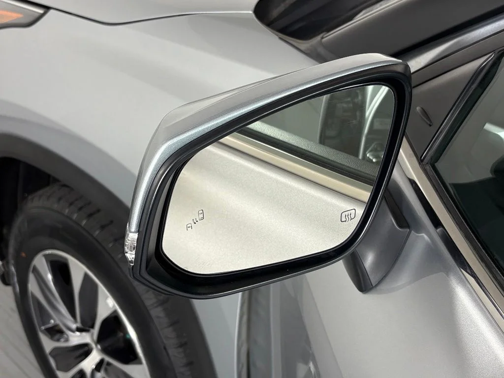 Used 2024 Silver Toyota XLE image 14