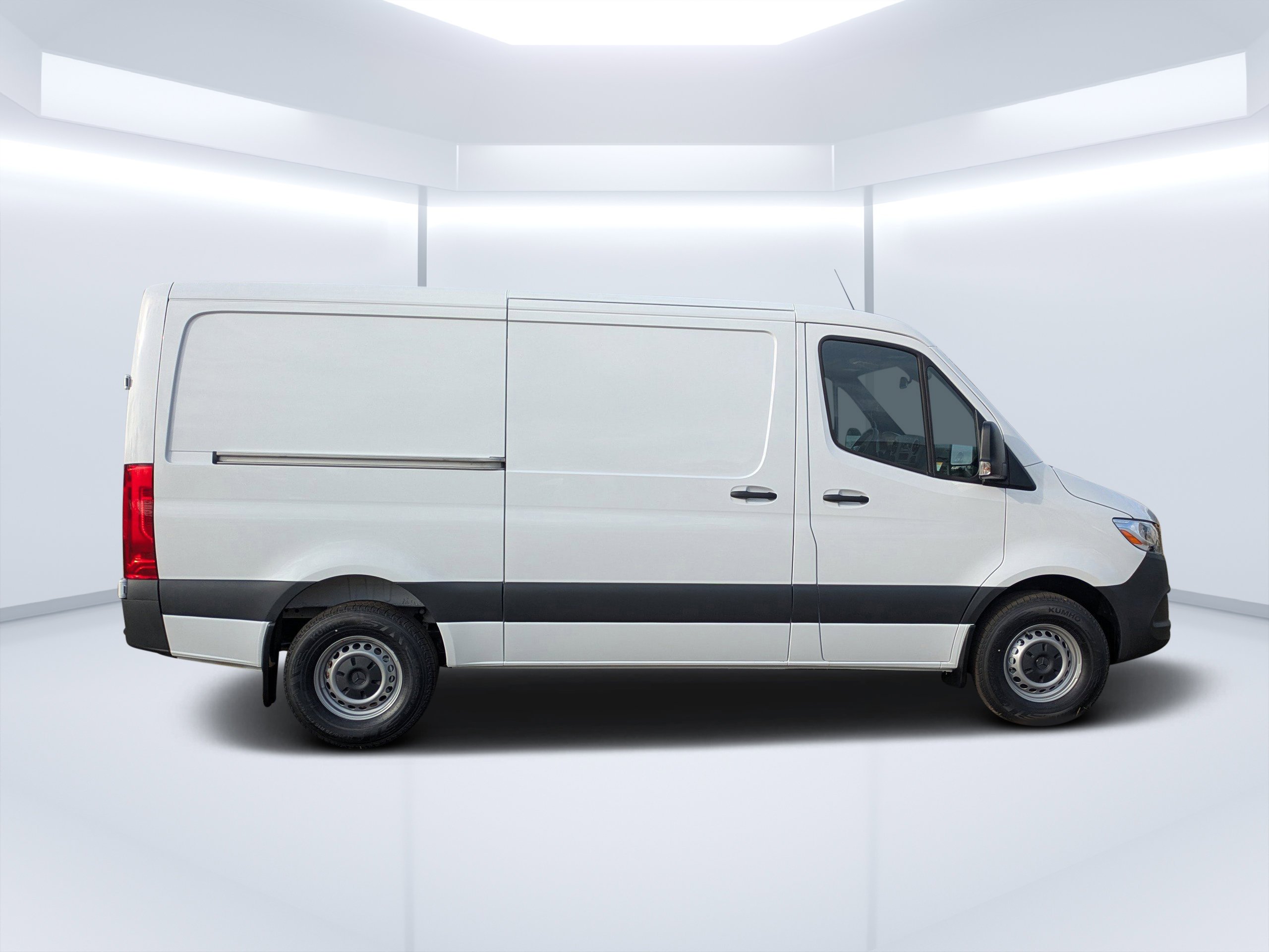 2026 Mercedes-Benz Sprinter Cargo Van Base - Photo 31