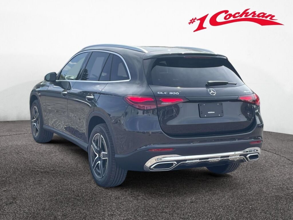 New 2027 Graphite Grey Metallic Mercedes-Benz GLC 300 image 9