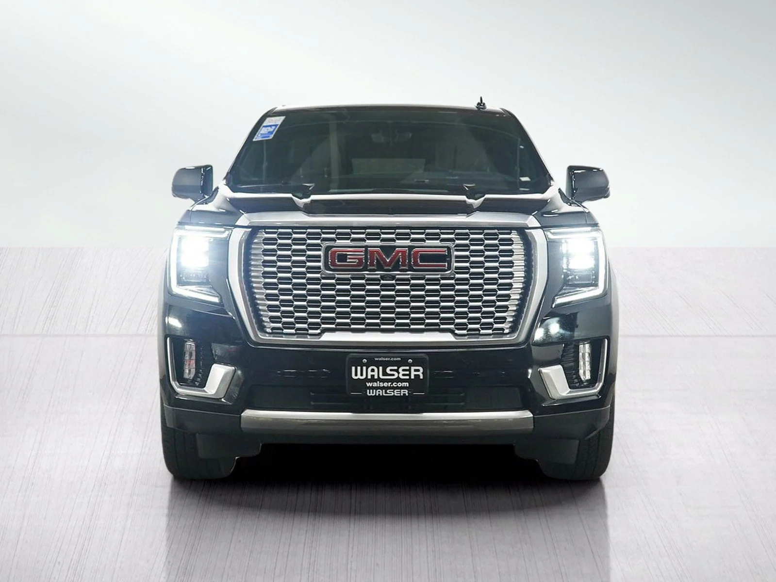 Used 2021 ONYX BLACK GMC Denali image 8