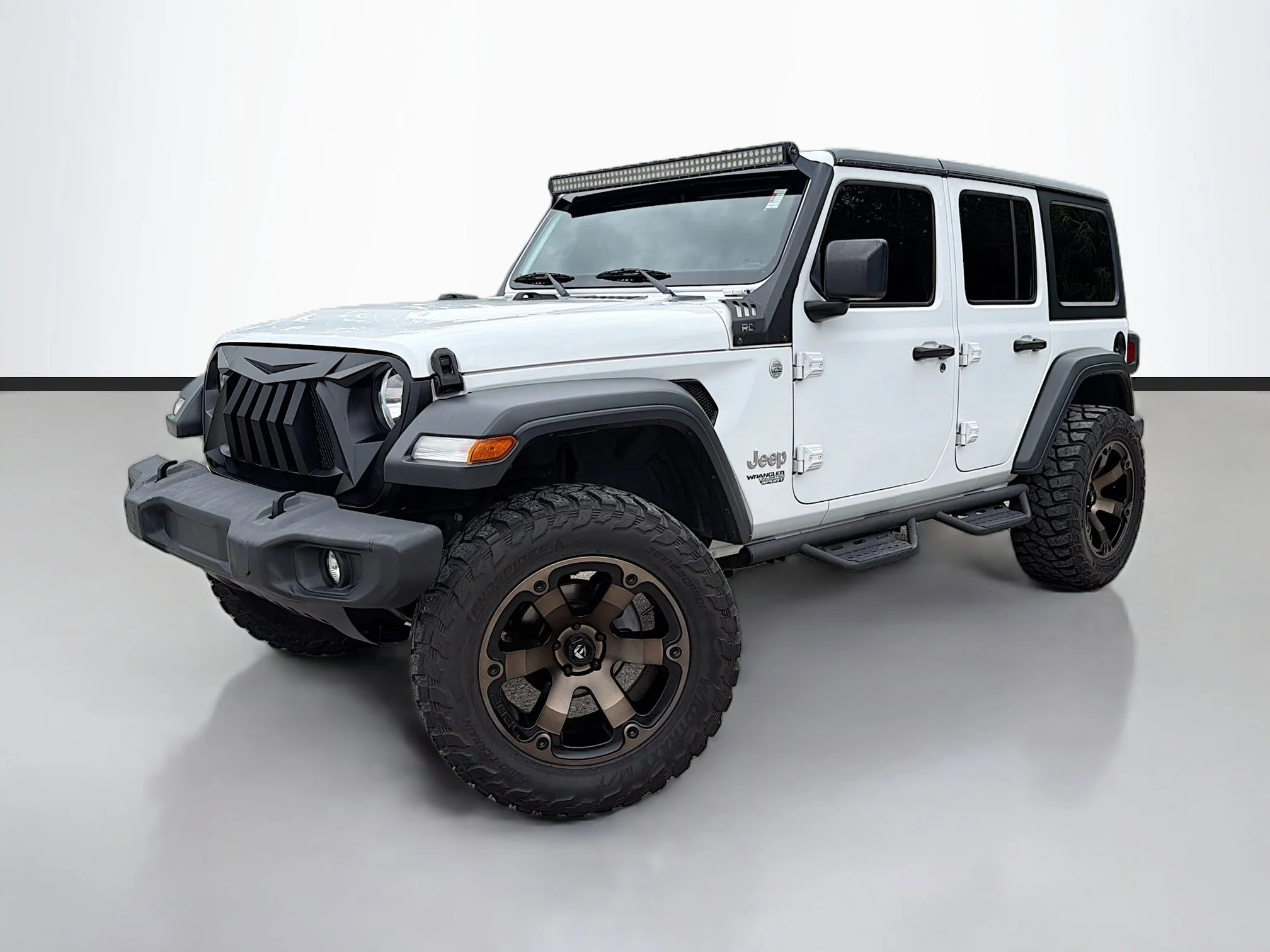 2020 Jeep Wrangler Sport S's photo