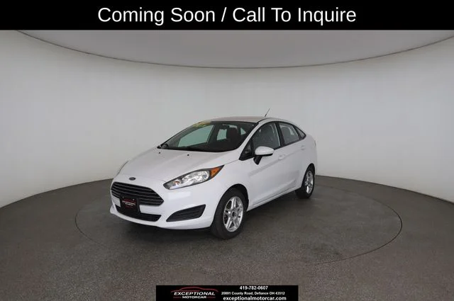 Used 2019 White Ford SE image 2