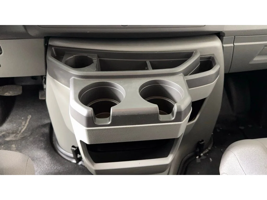 New 2025 Oxford White Ford E-350 SRW image 23