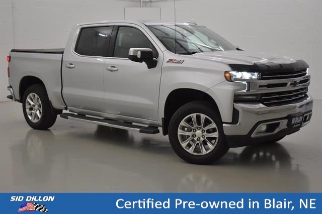 Used 2019 Silver Ice Metallic Chevrolet LTZ image 13