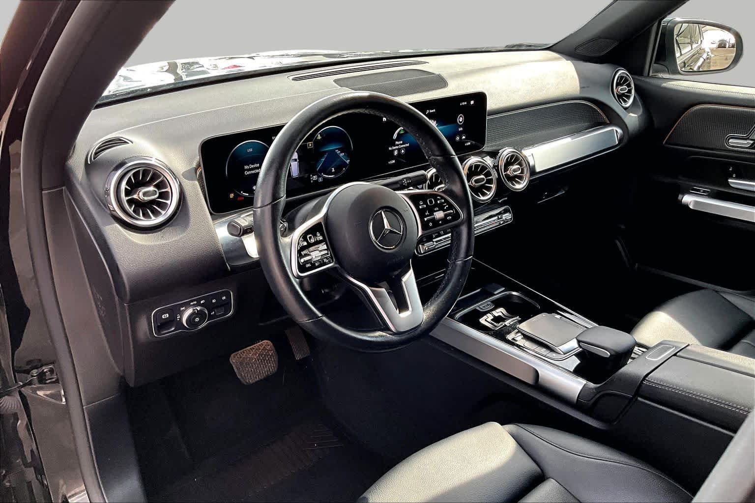 Used 2021 Night Black Mercedes-Benz GLB 250 image 18