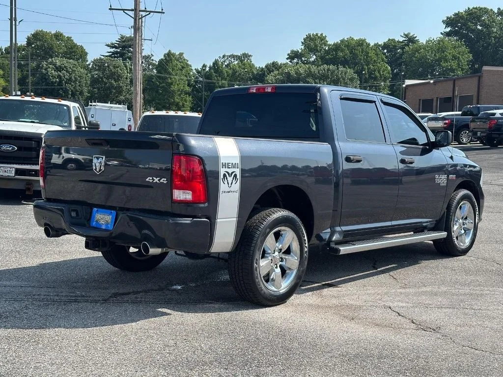 Used 2019 Granite Crystal Metallic Ram  image 3