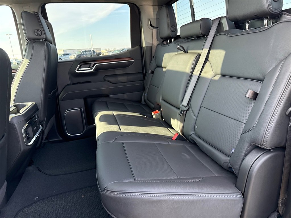 2026 GMC SIERRA - Image 32