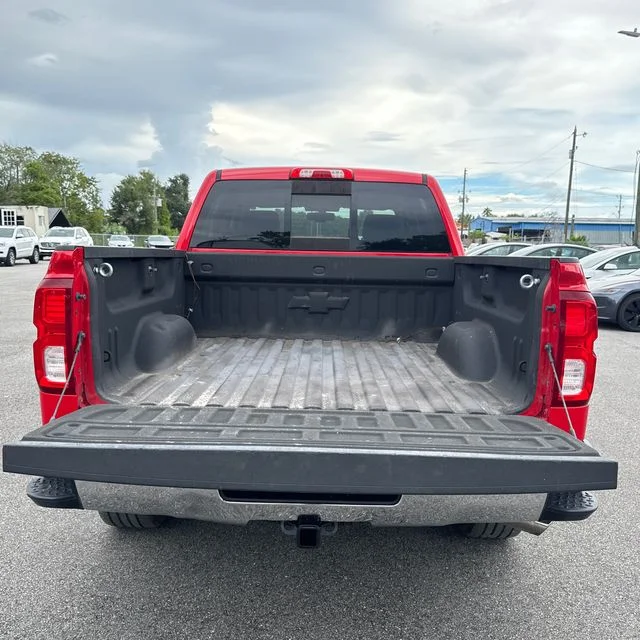 Used 2018 Red Chevrolet LTZ image 9