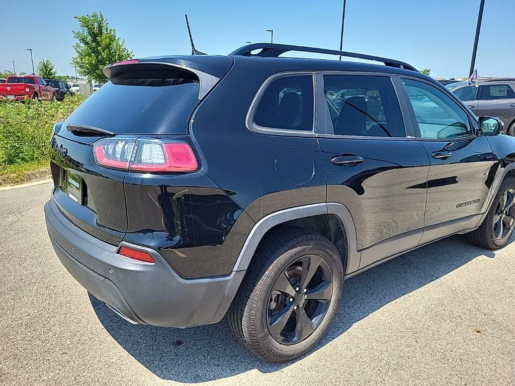 Certified Used 2019 Black Jeep Latitude Plus image 5