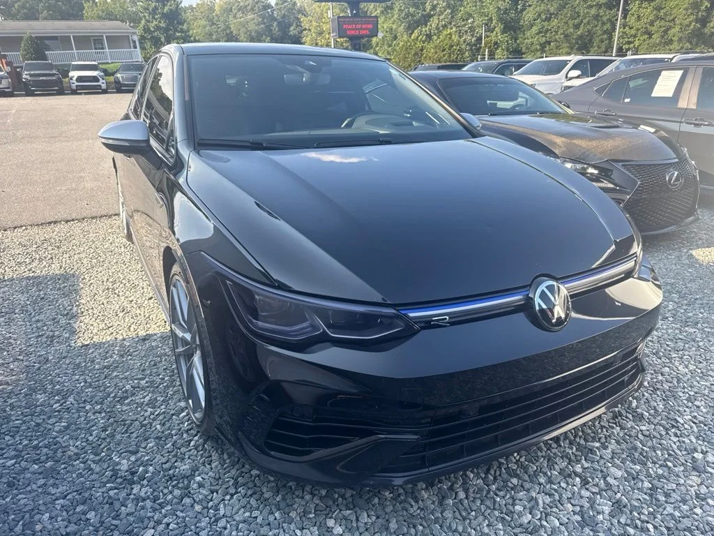 Used 2024 Black Volkswagen 2.0T image 2