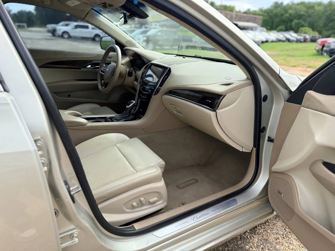 Used 2015 Champagne Cadillac 2.0T Luxury 4dr Sedan image 16