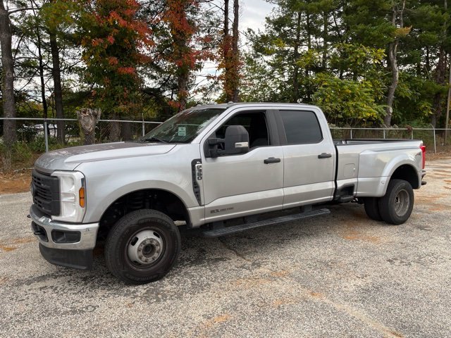 Used 2024 Silver Ford XL image 5