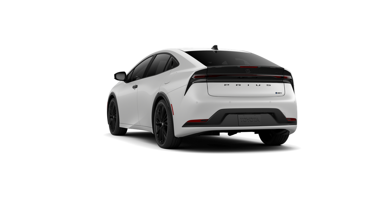 New 2026 Wind Chill Pearl Toyota Nightshade Edition image 7