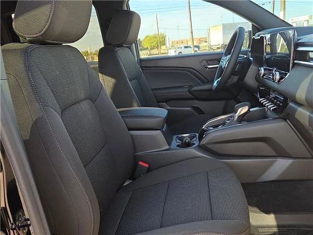 New 2026 Onyx Black GMC Elevation image 13