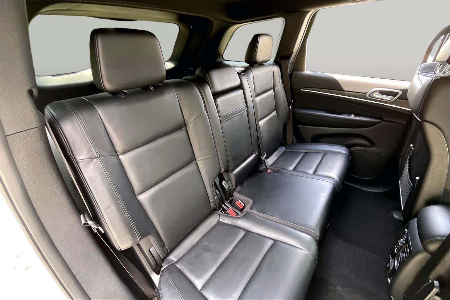 Used 2021 Bright White Clearcoat Jeep Limited image 18