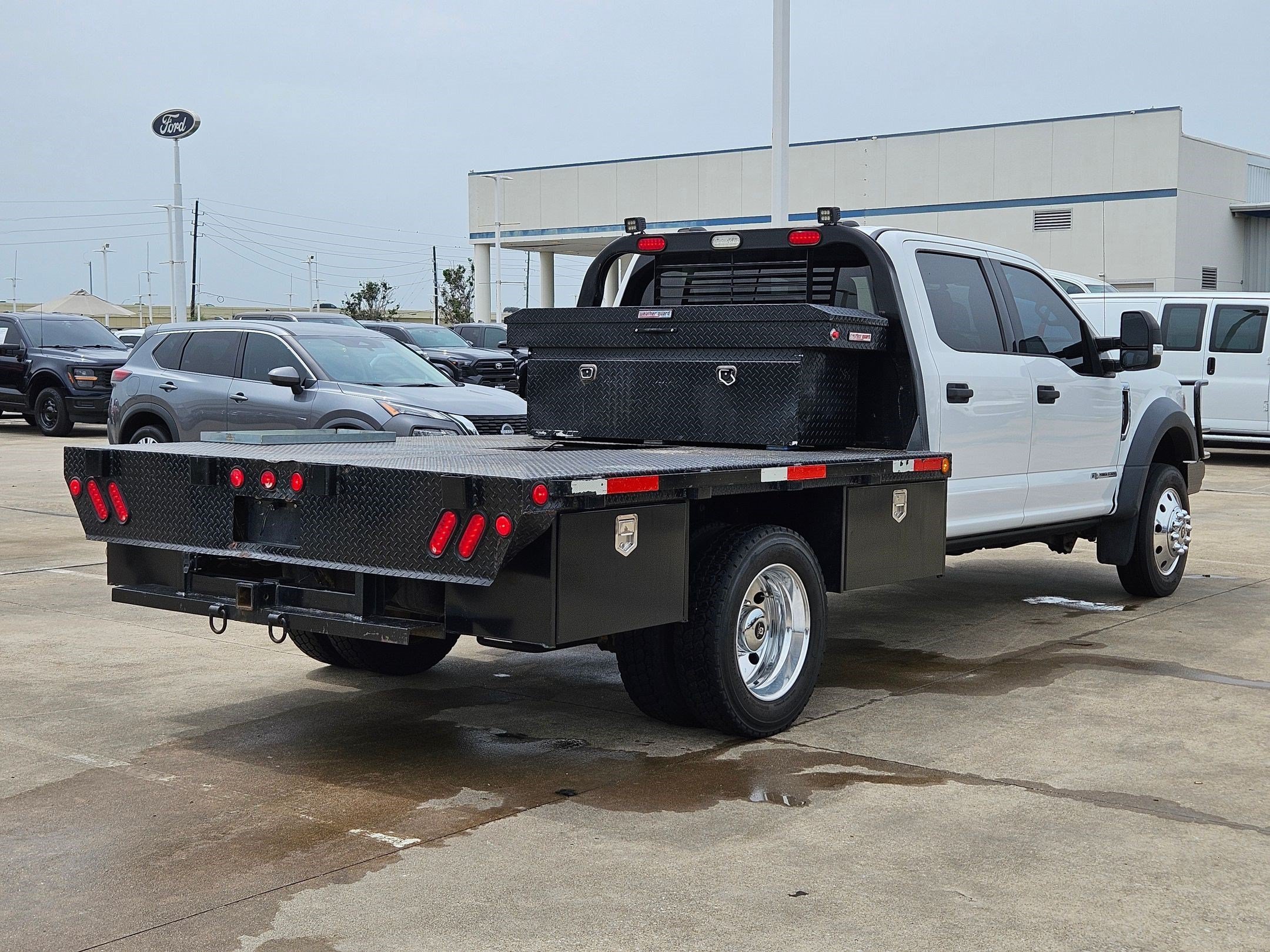 Used 2020 Oxford White Ford XLT image 3