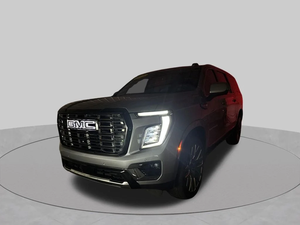 Used 2025 Sterling Metallic GMC Denali Ultimate image 12