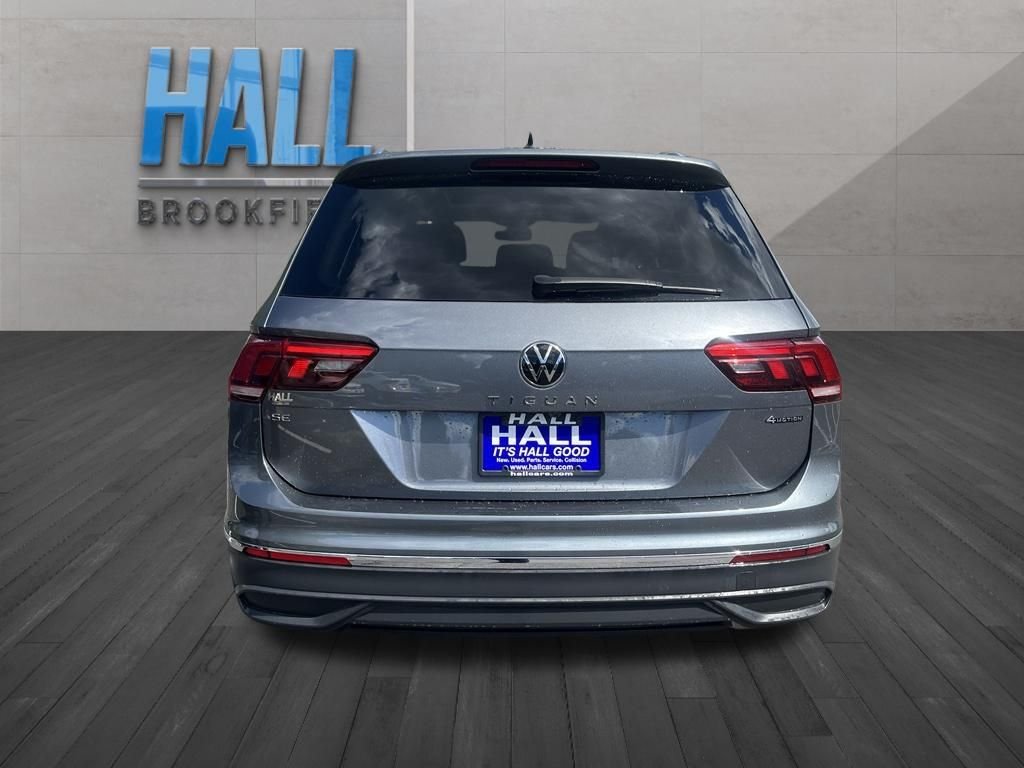 Certified Used 2024 Gray Volkswagen 2.0T SE image 5